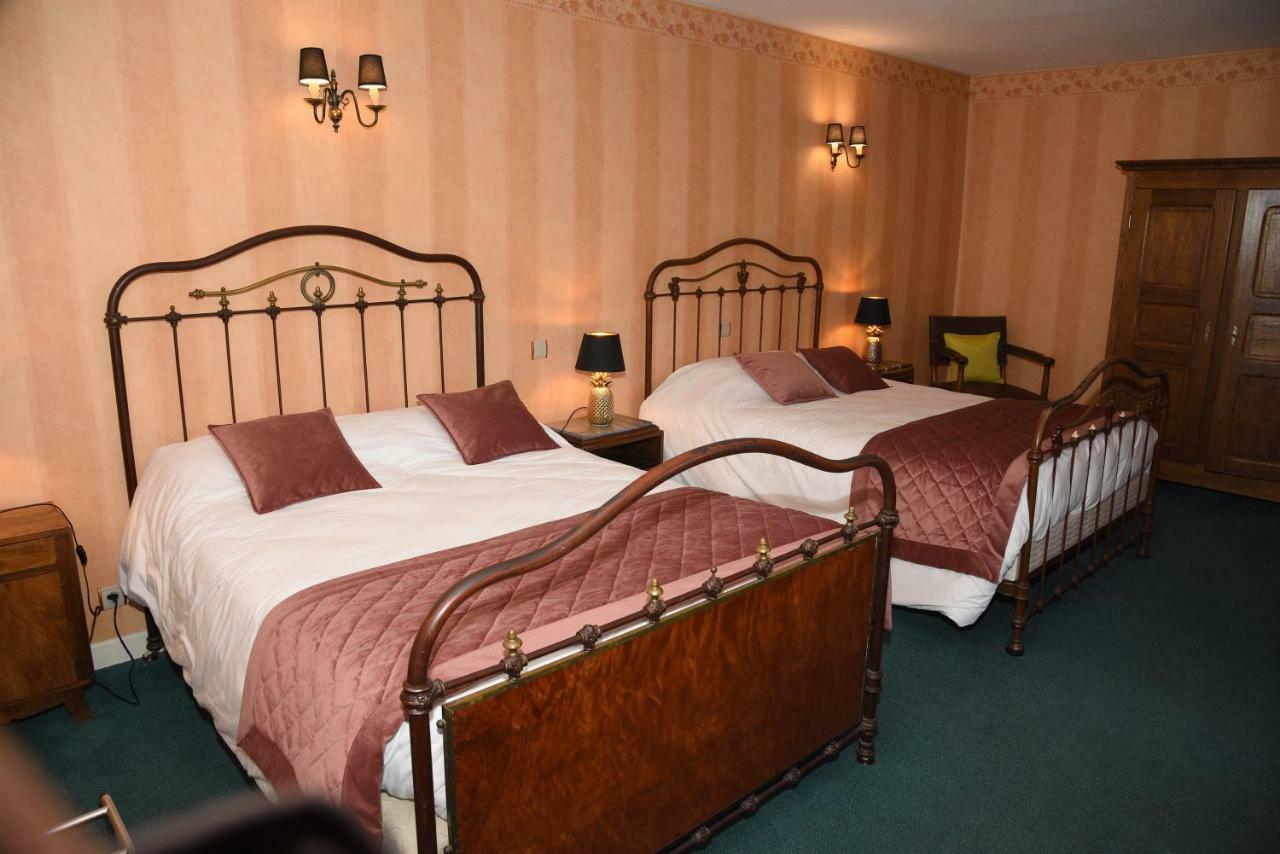 Hotel Le Baron Crémieu エクステリア 写真